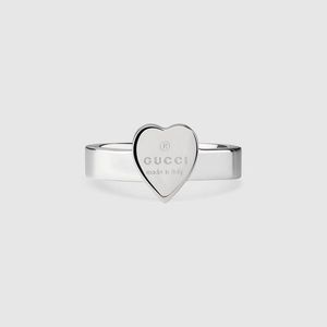 Gucci heart ring with Gucci trademark | size 7 💍